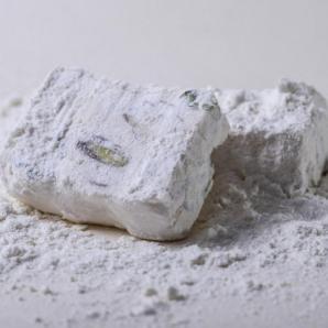 گز 38% پسته بادام